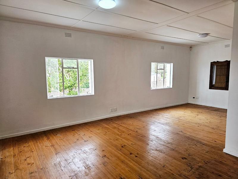 3 Bedroom Property for Sale in Mossel Bay Central Western Cape